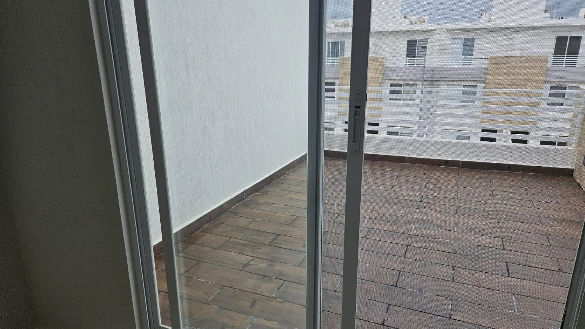 לינה וארוחת בוקר Playacar Habitacion Con Bano Privado Y Terraza Propia